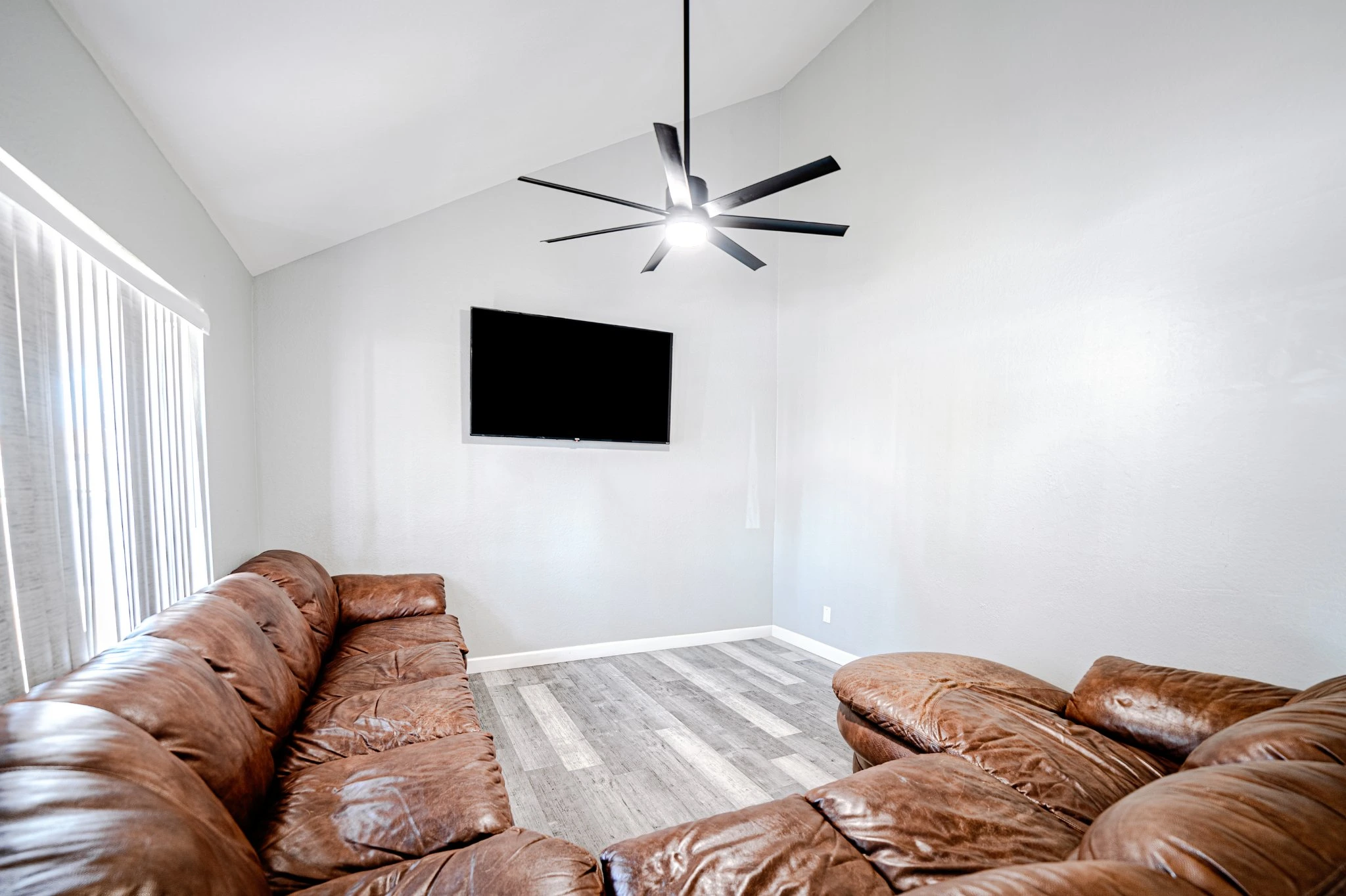 CHS IOP LIVING ROOM 1